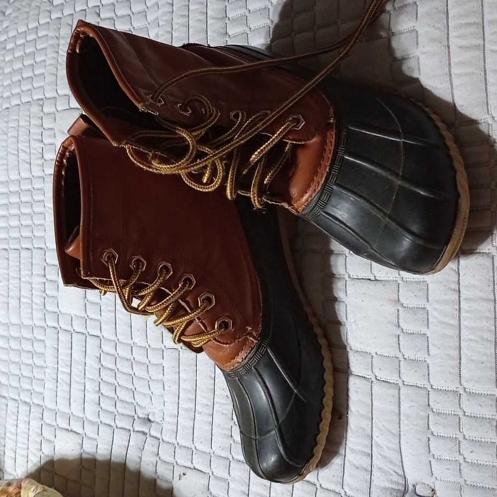 Canyon Creek size 4 youth boots